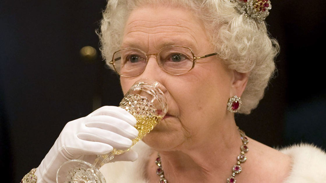 Queen Elizabeth Ii Favorite Drink