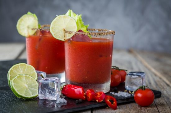 Коктейль Кровавая Мэри с лаймом (Lime Bloody Mary)